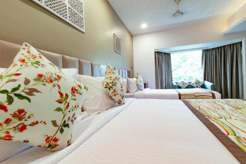 Mango Suites Viera , Hyderabad near KBR Nemzeti Park