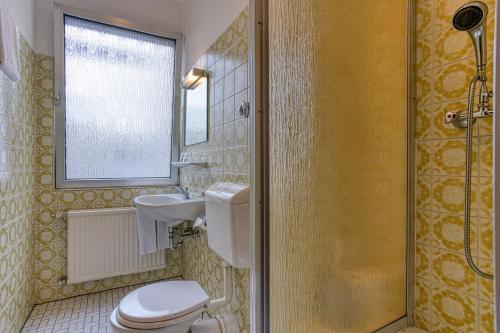 FF&E Hotel Carlton - image 5