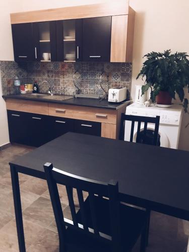 Studio in heart of Limassol 3