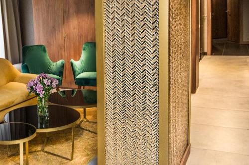 Platinum Palace Residence Boutique Hotel - image 9