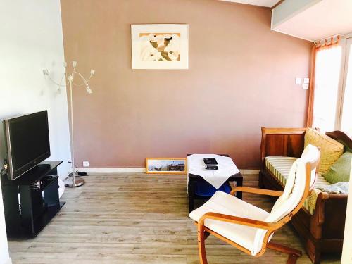 Maison 5 personnes coquette et jolie dans un environnement paisible - image 8