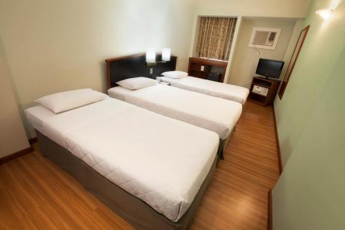 Hotel Moncloa - image 4