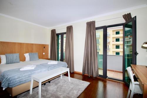  Tr3s Qu4rtos Carmo by AnaLodges in Funchal