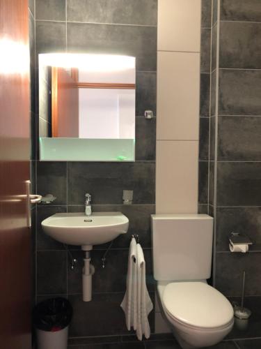 Escale - image 12