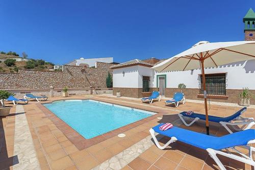 Nerja Villa Sleeps 6 Pool Air Con WiFi gîte à louer Torrox Costa