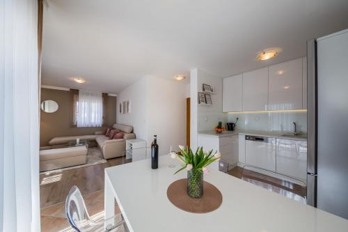  Apartman Skopljanac, Unterkunft in Kaštela