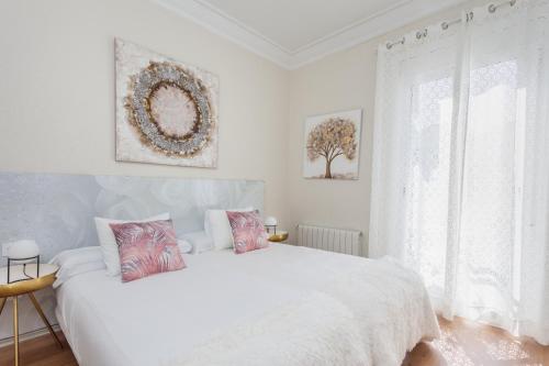 Art House Fira Apartments - image 12