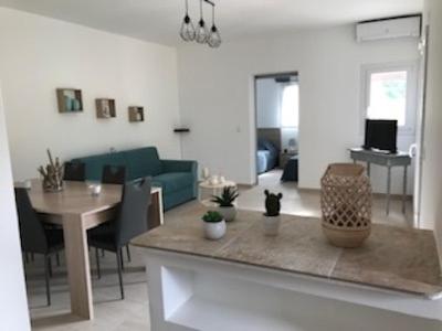 Villa Pinarello gîte à louer Résidences les Lauriers Roses