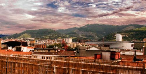 Estudios Bilbao Deusto