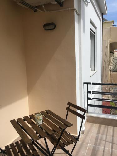  Central 2-Bedroom Luxury Apartment in Iraklio