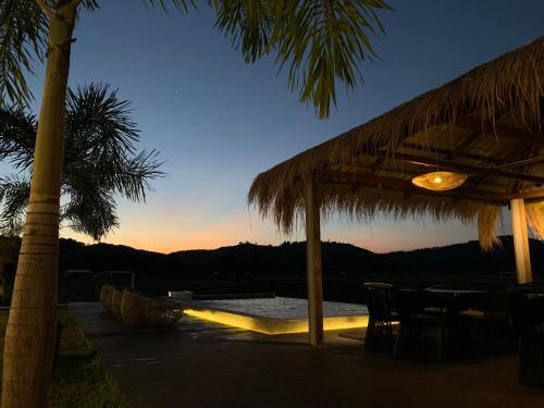 Swimming pool, Cloud9 Holiday Cottages in Mukim Kedawang