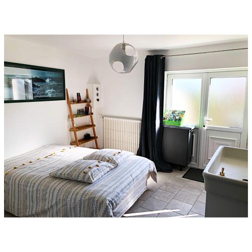 CHAMBRE studio POMME HAPPY Aux portes de Bayeux Normandie 1 à 2 pers BnB Guéron