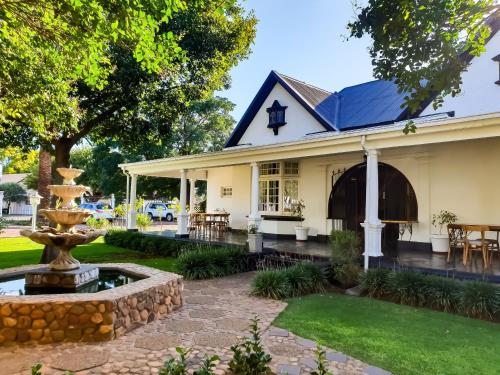 Bauhenia Guesthouse photo 1