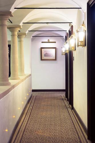 Arcadia Boutique Hotel - main image