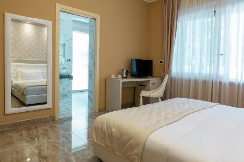 Aurum Suites - image 7