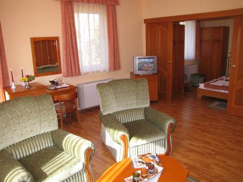 Karádi Hotel in Hajdúszoboszló