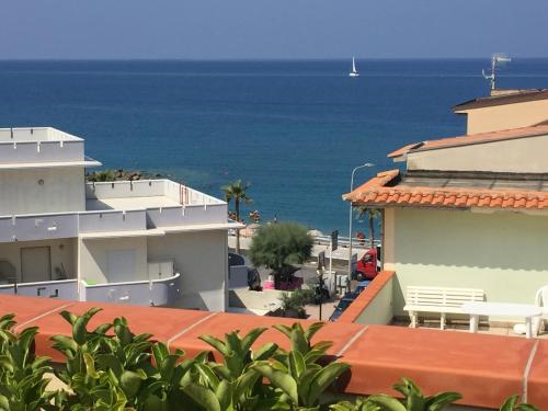  Attico sul mare in centro a Capo D'Orlando, Pension in Capo dʼOrlando bei Capri Leone