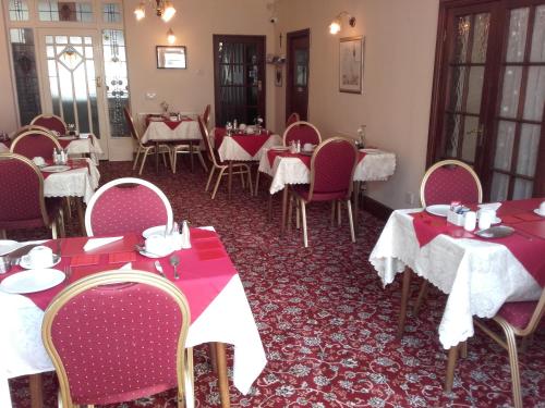 Clumber House Hotel - image 10