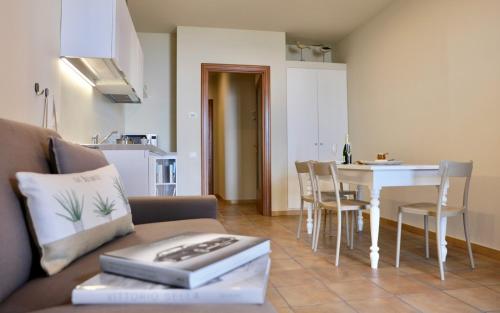 LE SETTE VIE HOLIDAY HOMES