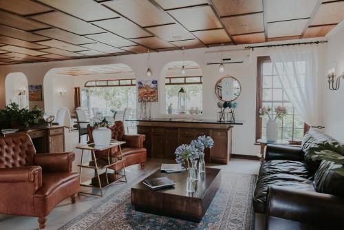 Közös társalgó / TV, CANA Vineyard Guesthouse in Paarl