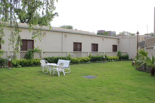 trädgård, Faletti's Hotel Lahore in Lahore