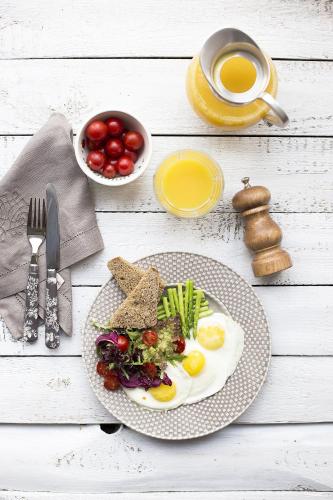 Food and beverages, Castle House in Garni