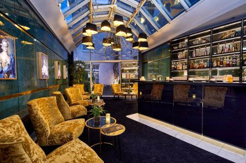 Das Carls Hotel - image 7