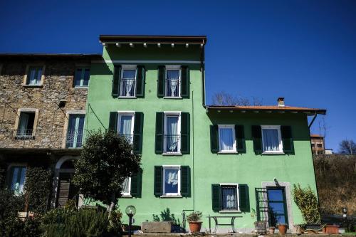  Teresita-the Green House, Ferienwohnung in Pisano