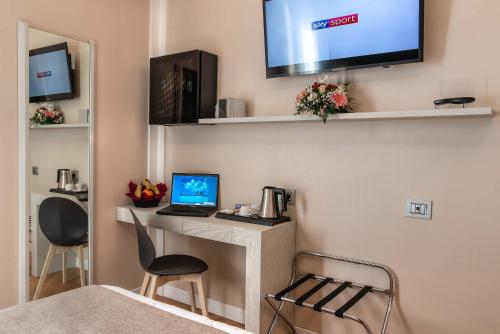 Hotel Memphis - image 6