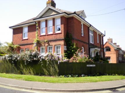 Field End Guest House