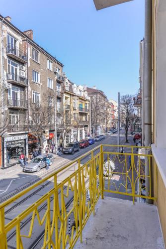 Chic 1BR with Terrace in Sofia City Center by Flat Mаnager - Tap to explore photos