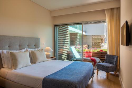 Two-Bedroom Apartment with Pool View