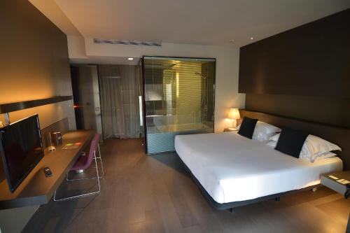 Hotel Soho - image 2