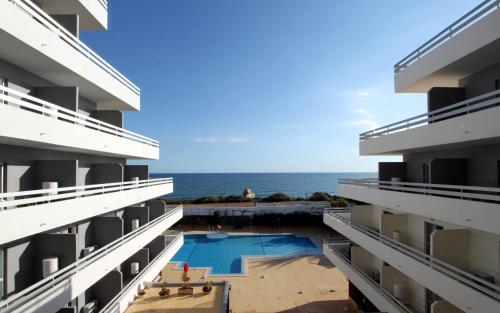 Exterior view, Hotel Luar in Portimao