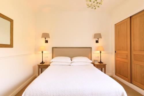 1 double bed