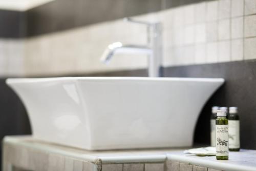 Aeterna Rooms Collection GuestHouse - image 2