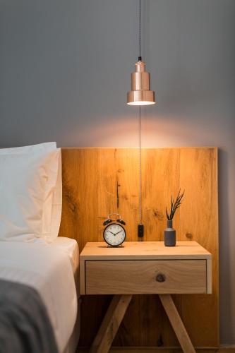Adorable 2BD Apartment near Kallimarmaro Stadium by UPSTREET - image 5