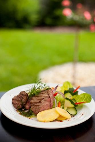 Gościniec Nad Gopłem Gościniec Nad Gopłem