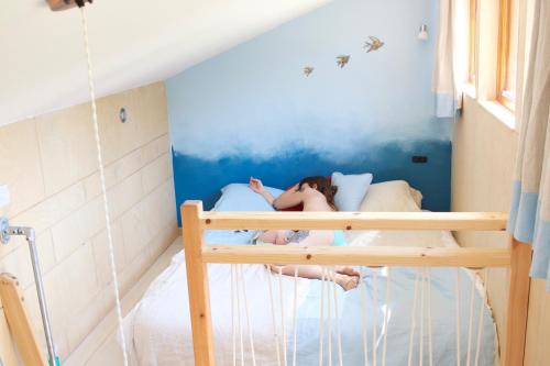 Tiny Home cabin Eilidh in Cowes South and Northwood