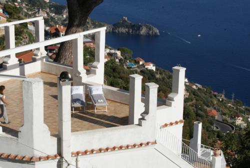 ระเบียง/ชานเรือน, Villa Aramara Costa d'Amalfi in อมัลฟี