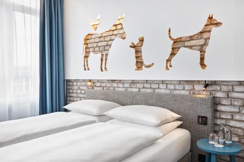 H+ Hotel Bremen - main image