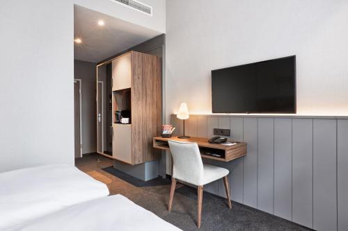 H+ Hotel Bremen - image 12