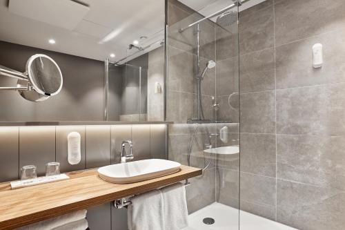 H+ Hotel Bremen, Бремен (фото 7)