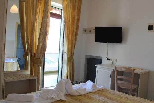Superior Double or Twin Room with Sea View