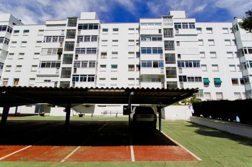 Anagabu 5H Planet Costa Dorada ONLY FAMILIES