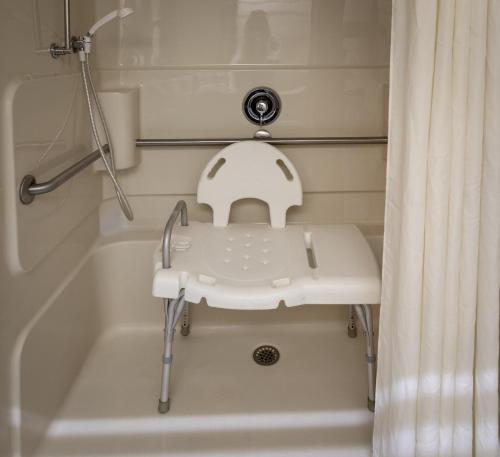 SureStay Plus Hotel by Best Western Somerset - image 9