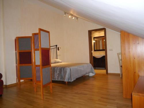 Apartamentos Russell - image 4