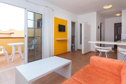 Apartamentos Maxorata Beach - main image