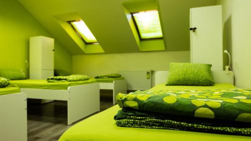 Nitra Glycerin Hostel - image 9