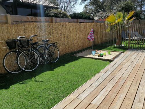 VILLA CASA KOKO 10 PERS piscine chauffée, pétanque, ping pong VIEUX-BOUCAU VILLA CASA KOKO 10 PERS piscine chauffée, pétanque, ping pong VIEUX-BOUCAU